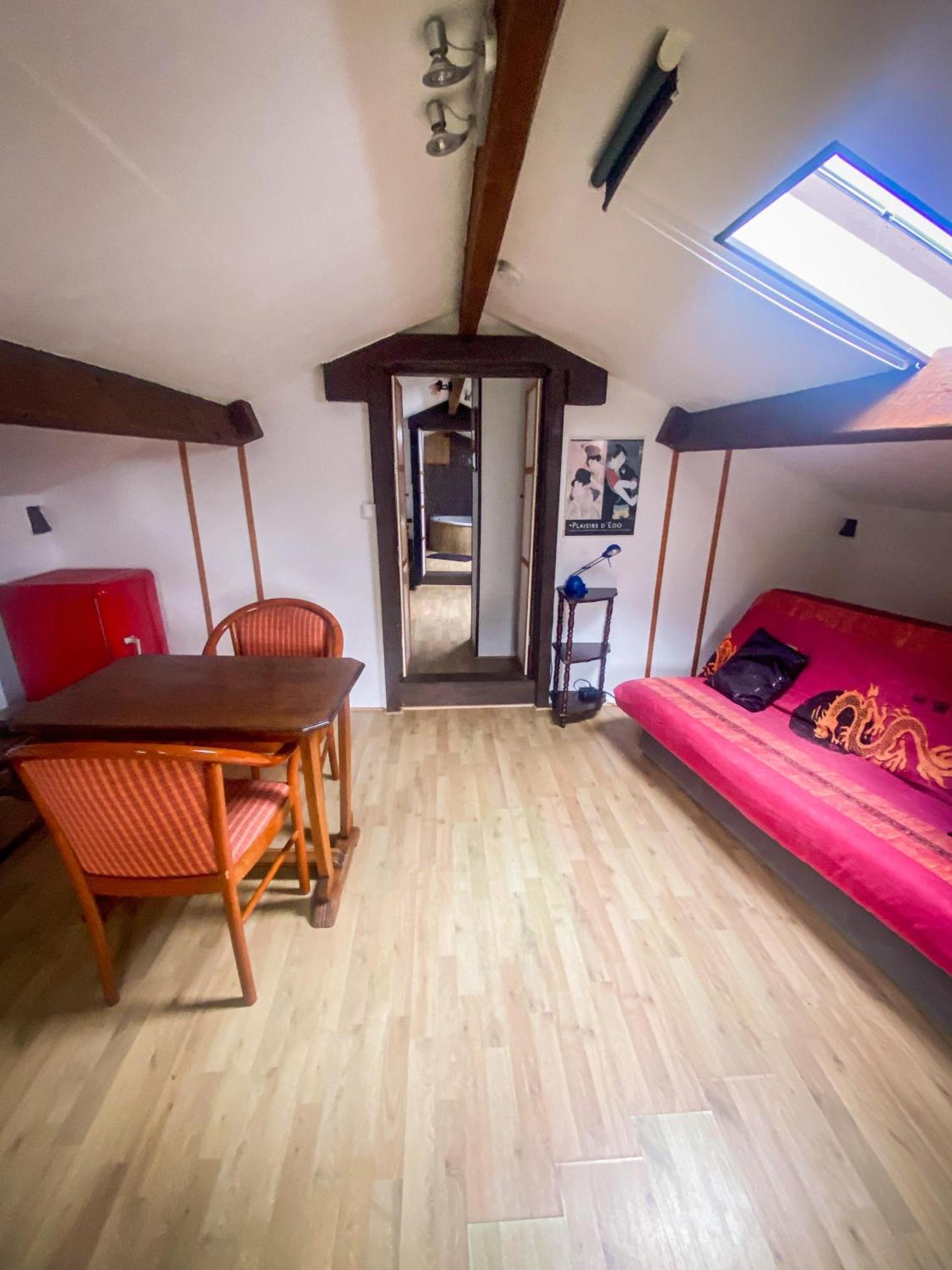Ryokan Lankana Exideuil-sur-Vienne Екстериор снимка